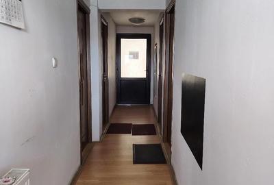 Spațiu comercial, de 15 mp, în Școlilor - 5