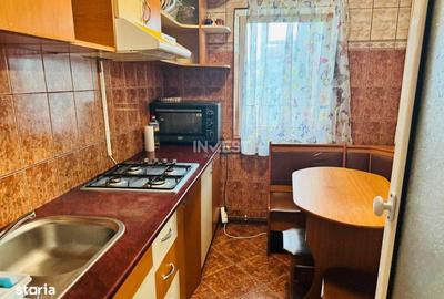 Apartament cu 2 camere decomandat, mobilat în Nicolina - 4