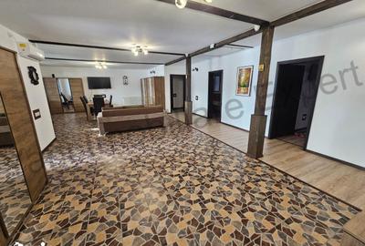 Casă cu 5 camere cu Teren 2000 Mp în Nucșoara - 4