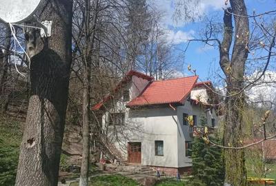 Vand casa P+1+mansarda - 2