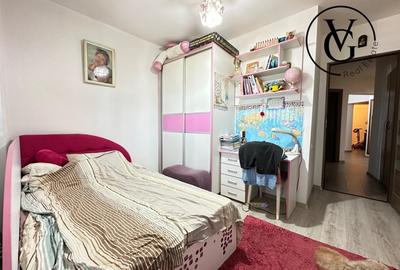 Apartament decomandat 3 camere - zona Gara - vedere spre mare - 12