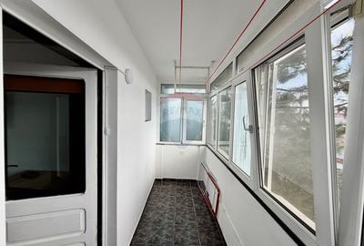 Apartament cu 3 camere decomandat în Central - 14