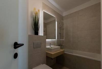 Apartament cu 3 camere decomandat în 13 Septembrie - 7