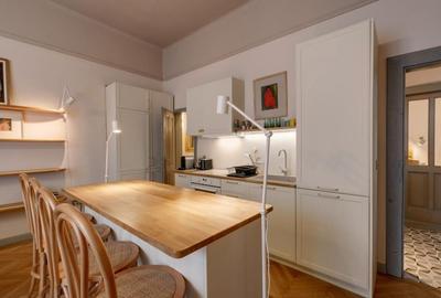 Apartament cu 2 camere semidecomandat, mobilat în Central - 3