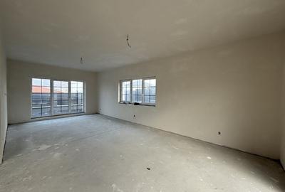 Casă individuală cu 4 camere cu Canalizare în Chinteni - 11