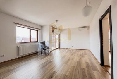 Apartament cu 3 camere semidecomandat | Zona Campului | parcare