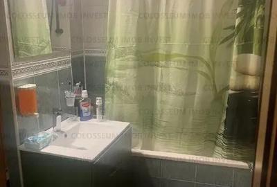 Apartament cu 3 camere decomandat în Răcădău - 1