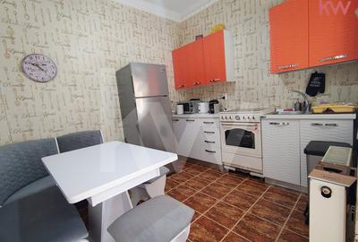 Casă individuală cu 3 camere cu Canalizare în Central - 9