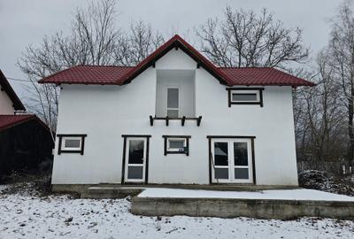 Casă cu 4 camere cu Teren 460 Mp în Brebu - 3