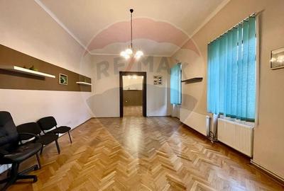 Birou, de 75 mp, în Central - 3