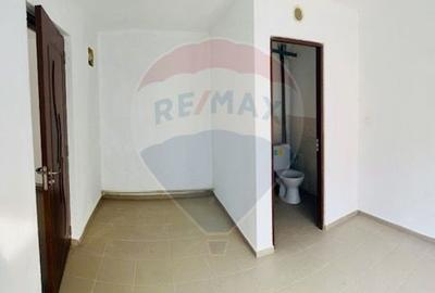 Spatiu comercial de 40.04mp de vanzare in zona Vest - 2
