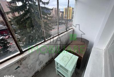 Apartament cu 4 camere semidecomandat, mobilat în Dârste - 4