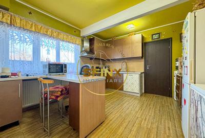 5 camere, 4 locuri parcare in garaj-vila cocheta Balotesti - 10