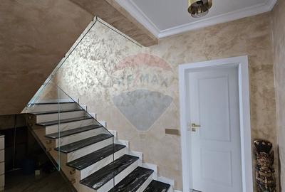 Vila de lux cu 5 camere de vanzare in Ipotesti, Suceava - 36
