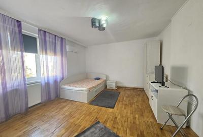 Garsoniera ultracentral, mobilata si utilata, 250 euro - 1