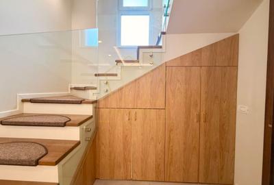 Duplex cu 5 camere cu Canalizare în Dumbrăvița - 4