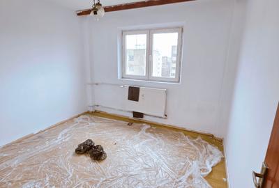 Apartament cu 2 camere decomandat în Drumul Taberei - 6