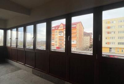Apartament cu 2 camere, mobilat în Ștrand - 10