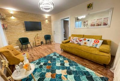 Apartament cu 3 camere semidecomandat, mobilat în Podu Roș - 1