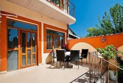 Casa P+1E si teren 370 mp, singur in curte - Piata Centrala - 16