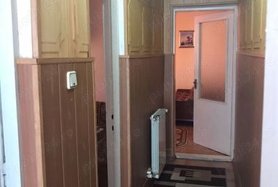 Casă cu 3 camere cu Teren 180 Mp în Central - 2