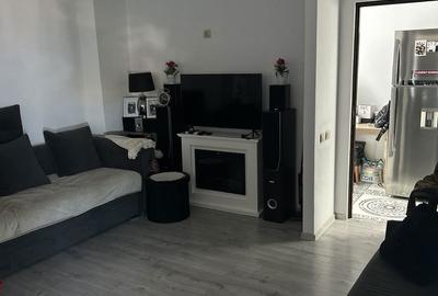 Apartament cu 2 camere decomandat în Exterior Vest - 1