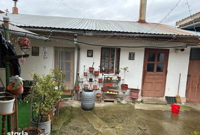 Casă cu 3 camere cu Teren 532 Mp în Central - 2