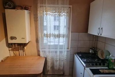 Garsonieră decomandată în Central - 1