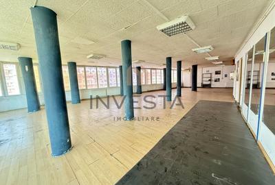 Spatiu pe 2 niveluri - 160 mp, trafic intens,  zona 21 Decembrie - 9
