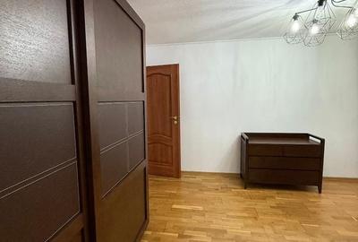 Apartament cu 4 camere în Cetate - 2