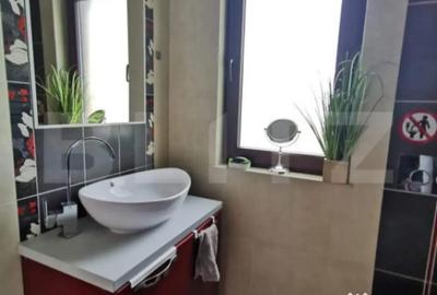 Casă cu 4 camere cu Teren 400 Mp în Central - 8