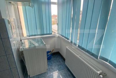 Apartament cu 2 camere decomandat în Micro 3 - 4