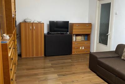 Apartament cu 3 camere decomandat în Central - 1
