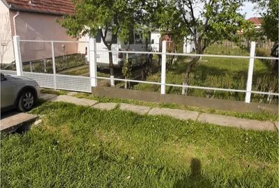 Casă cu Teren 17 Mp în Ardud - 1