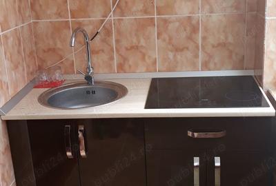 VANZARE sau INCHIRIERE apartament 2 camere decomandant Calafat - 9