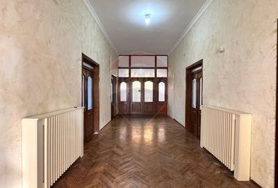 Vila de vanzare in zona peninsulara Constanta - 19