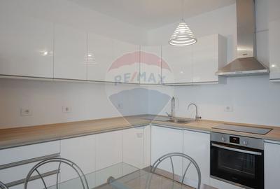 Apartament cu 3 camere de vanzare - Prima Universitatii, Oradea - 13