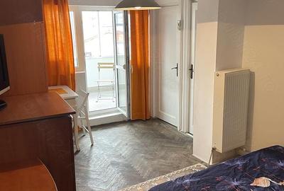 Garsonieră decomandată în Unirii - 6