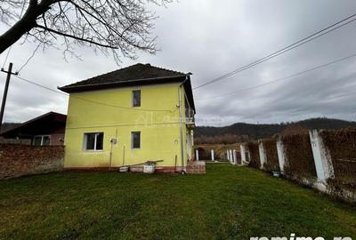 Bocsa Casa D+P+Etj.1. Garaj si Teren, Zona Mioritica. - 1