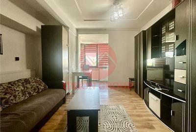 Apartament cu 2 camere, mobilat în Central