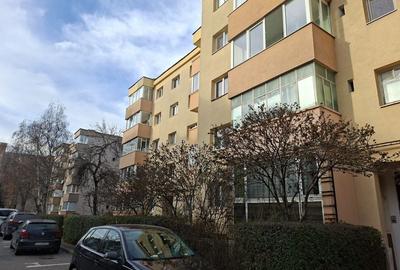 Apartament decomandat cu 2 camere/Titulescu - 2