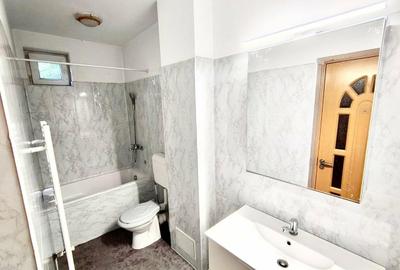 Casă cu 5 camere cu Teren 200 Mp în Berceni - 1