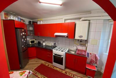 Apartament cu 4 camere decomandat în Orăștie