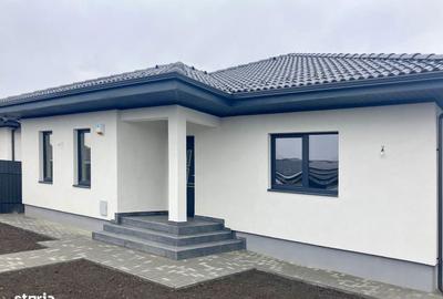 Casă cu 4 camere cu Teren 500 Mp în Central - 15