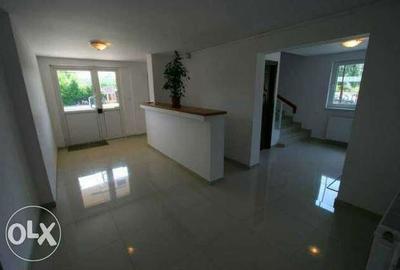 Garsonieră decomandată în Vitan - 4