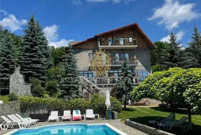 Casa de Vacanta cu piscina si sala fitness | Cornu de Jos - 1