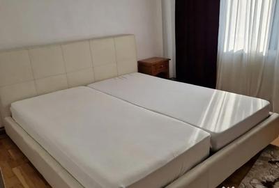 Apartament cu 2 camere decomandat în 9 Mai - 9
