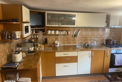 Casă cu 3 camere decomandat în Românești - 19