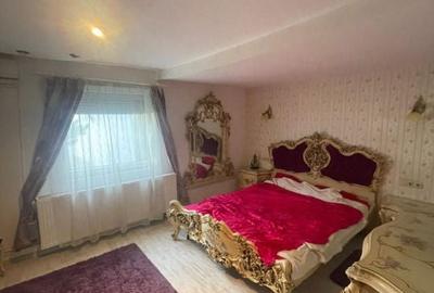 Casă cu 4 camere cu Teren 450 Mp în Central - 9