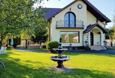 Casă cu 4 camere cu Teren 900 Mp în Predeluț - 1
